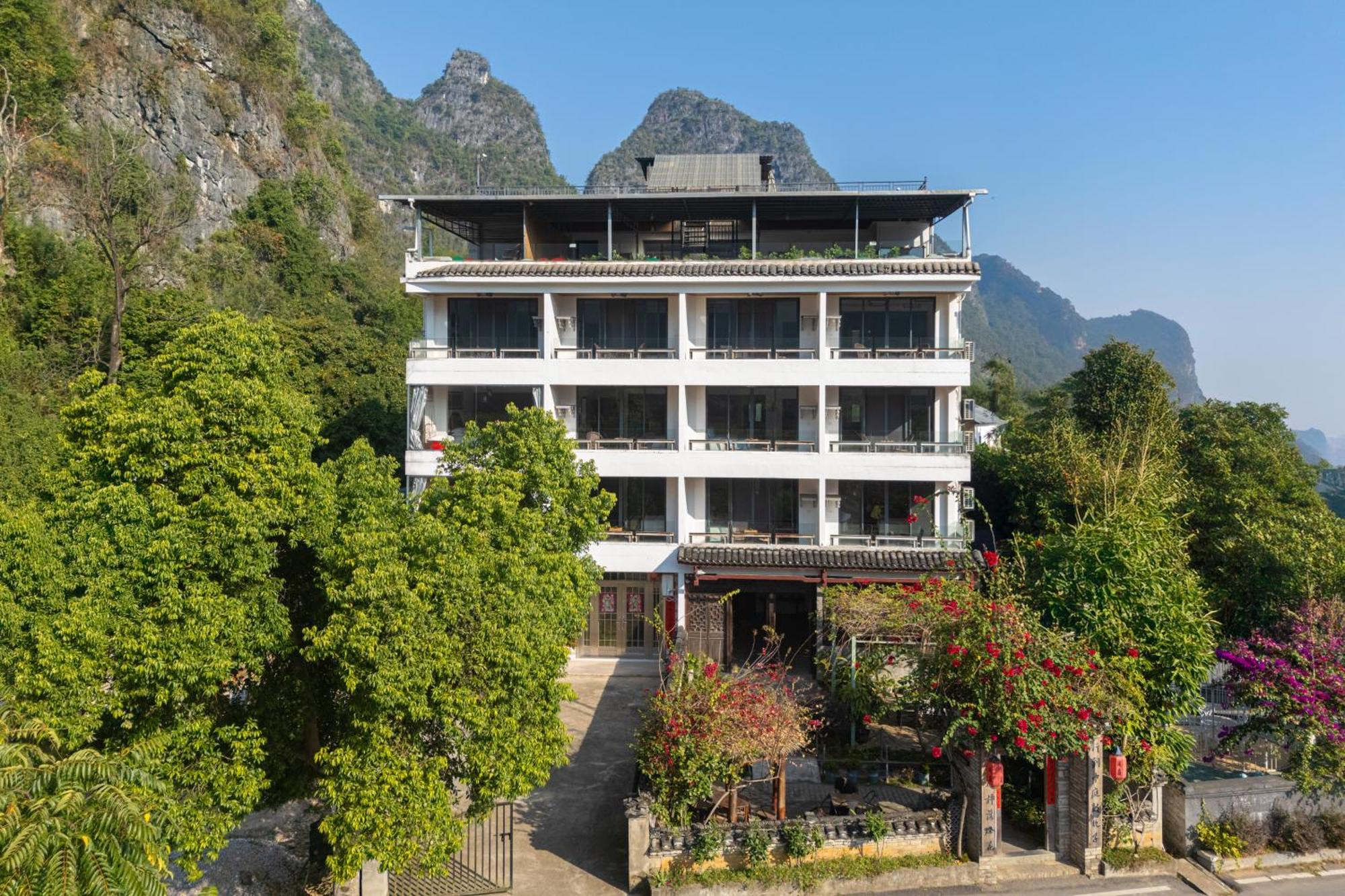 Leisure Courtyard Hotel Yangshuo-Free Shuttle Bus To Yangshuo Station Stay 2 Nights One Way Esterno foto
